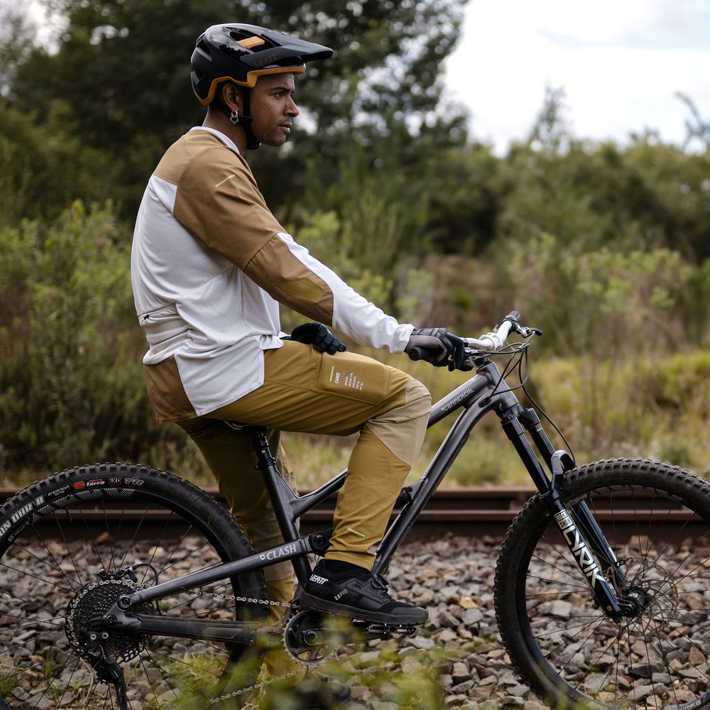 Pantaloni cargo MTB Trail 8.0