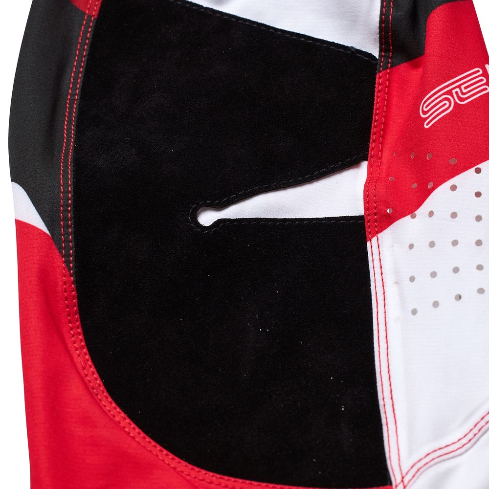 Motorbike pants SE ULTRA REVERB with cutting-edge features Troy Lee Designs