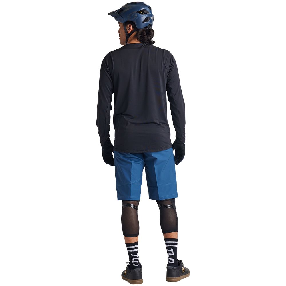 TLD_B24D1_SKYLINE_LS_JERSEY_ICONIC
