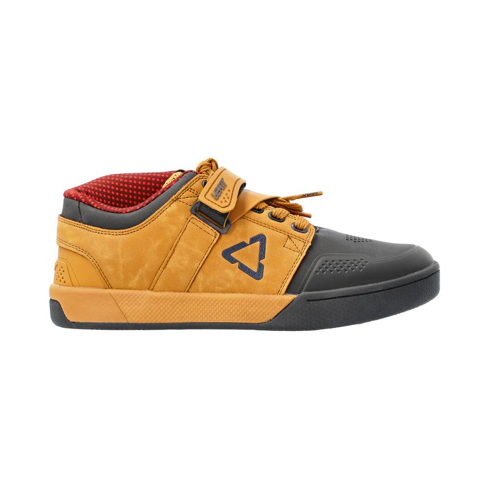 4.0 Clip Shoes