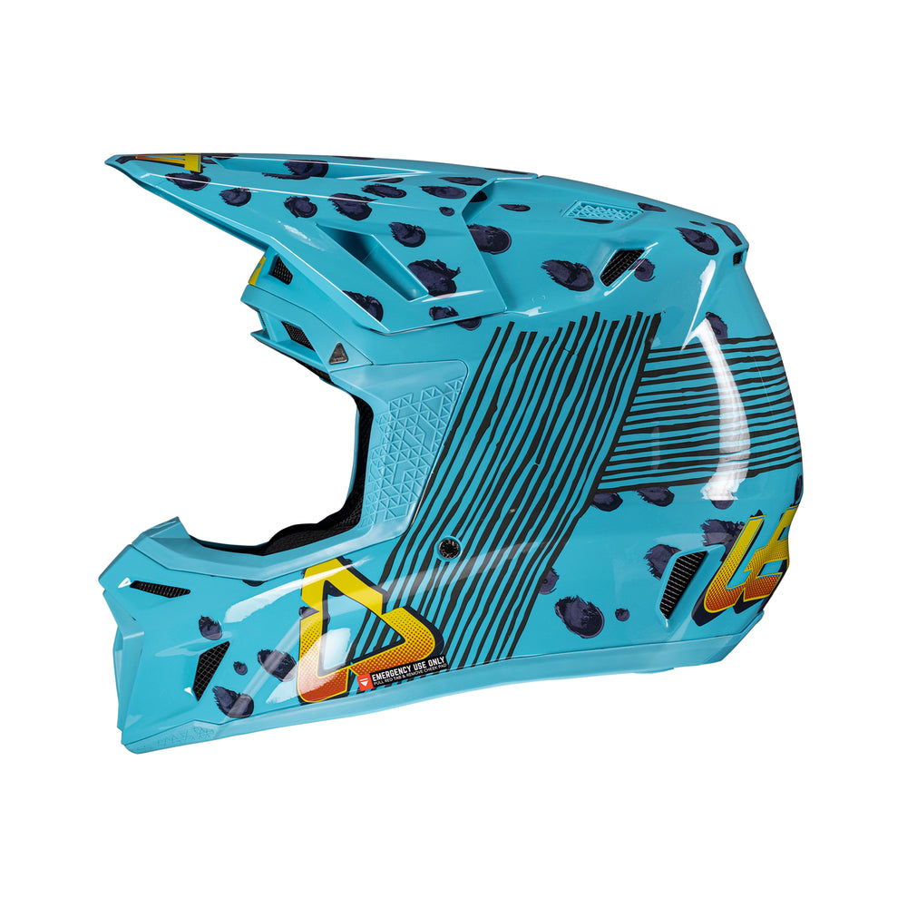 8.5 Composite motocross helmet with goggle included - Grafite Offroad