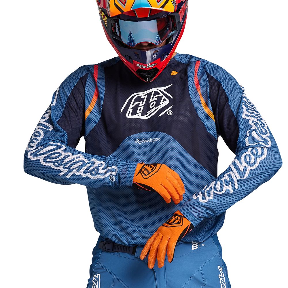 TLD_M24D1_SE PROAIR_JERSEY_PINNED_BLUE_02.jpeg