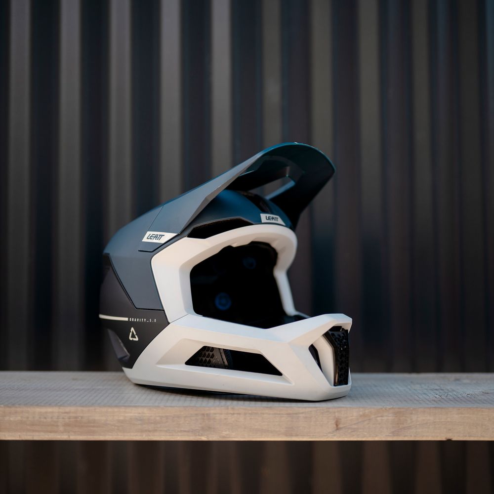 MTB Gravity 5.0 Helmet