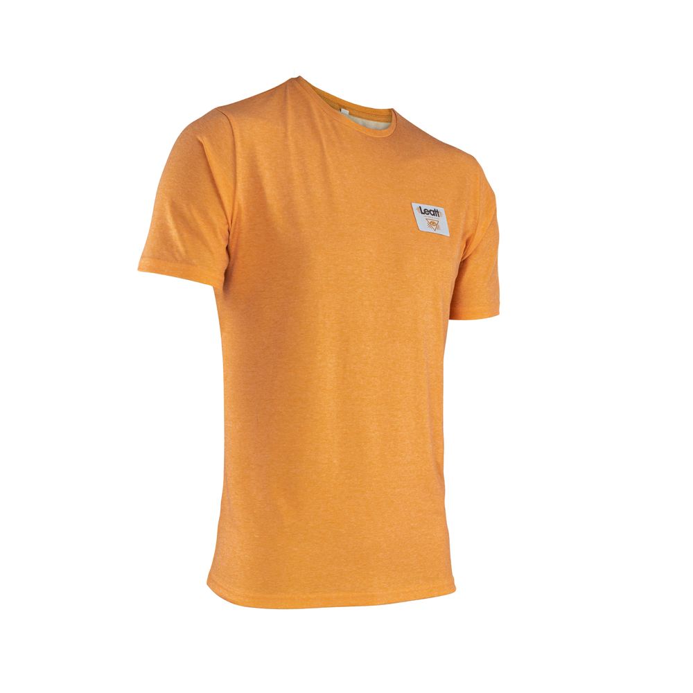 T-shirt Core available in different colors