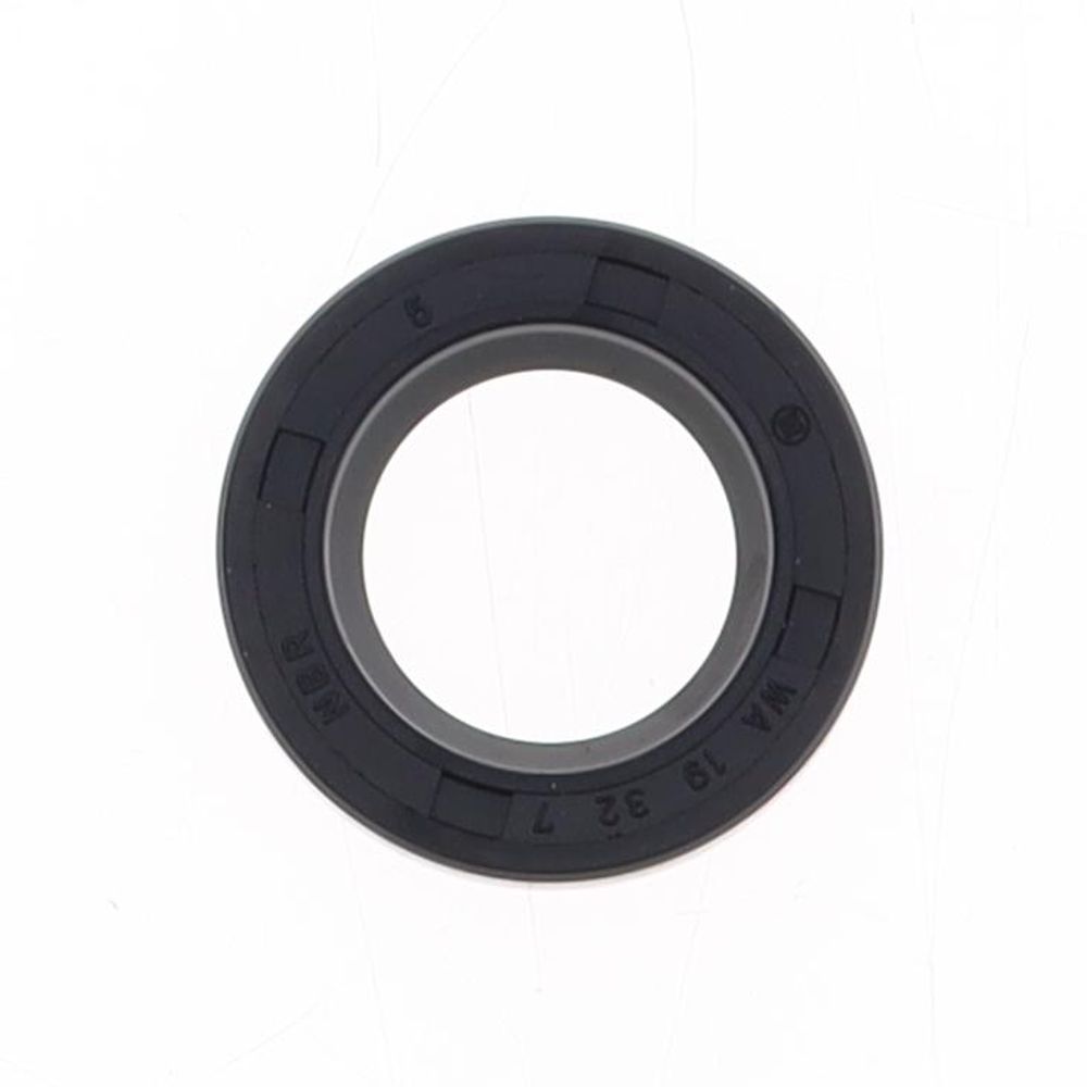 Oil Seal with Rubber Exterior 19x32x7 mm in NBR with one Seal-lip and Spring - Grafite Offroad