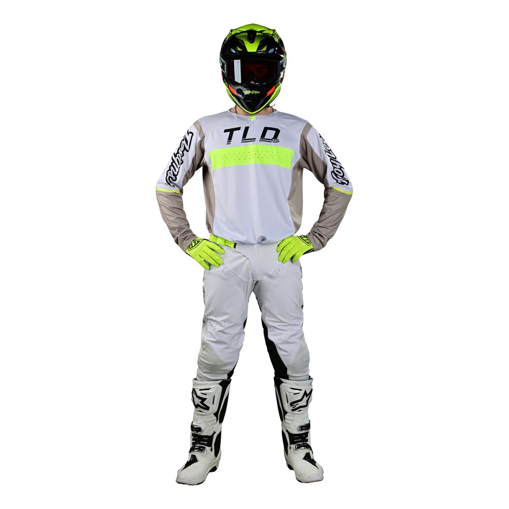 Motorbike pants SE PRO SOLO snug fit and lightweight Troy Lee Designs