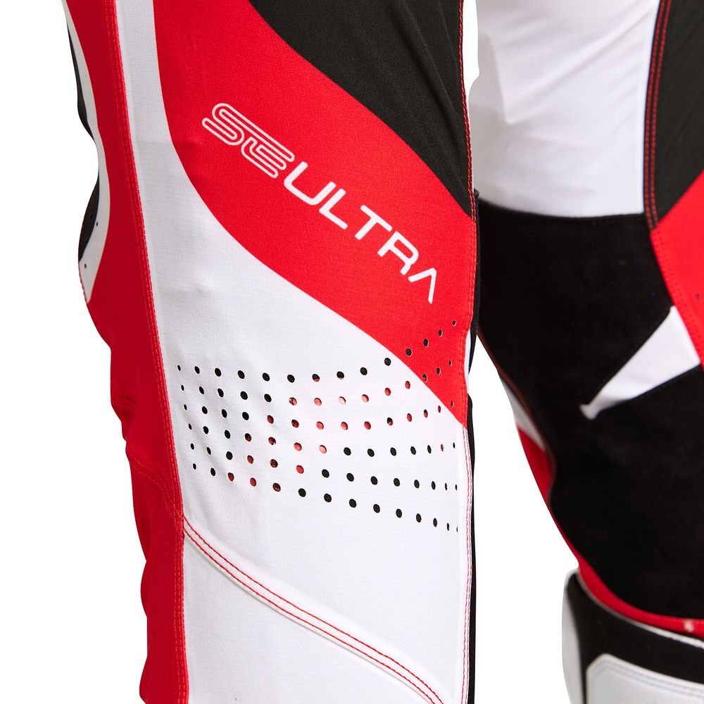 Motorbike pants SE ULTRA REVERB with cutting-edge features Troy Lee Designs