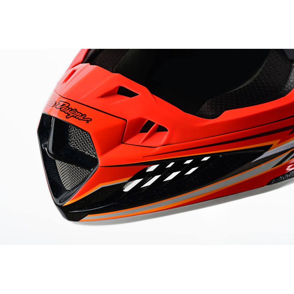 Motorcycle Helmet SE5 CARBON STEALTH in carbon fiber with MIPS Integra technology