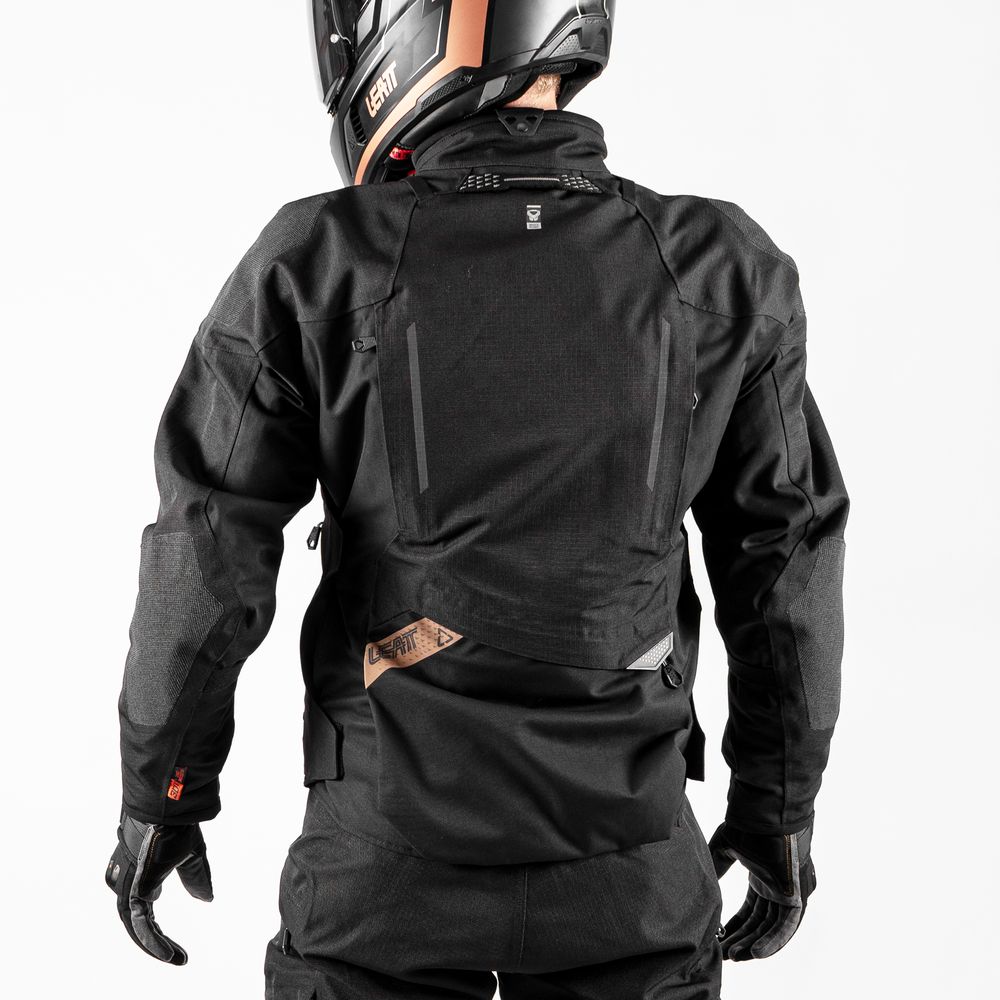 ChaquetaADVDriTour5.5Corta