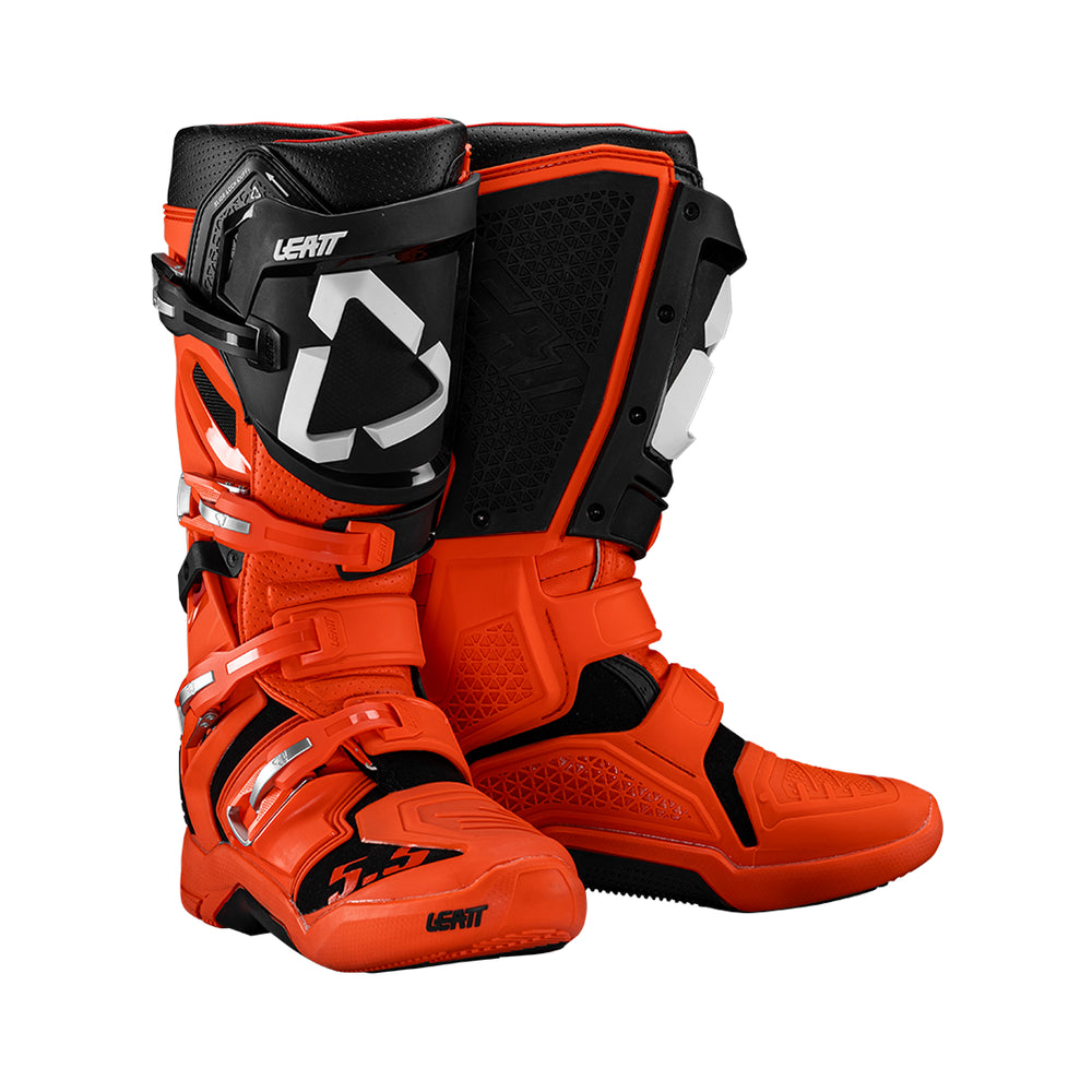 5.5 FlexLock Boots