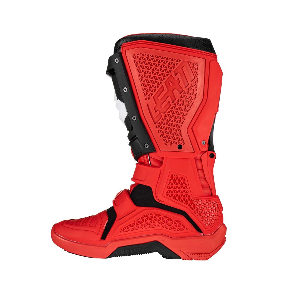 5.5 FlexLock Boots